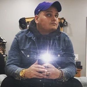 Meet your Posher, Brian